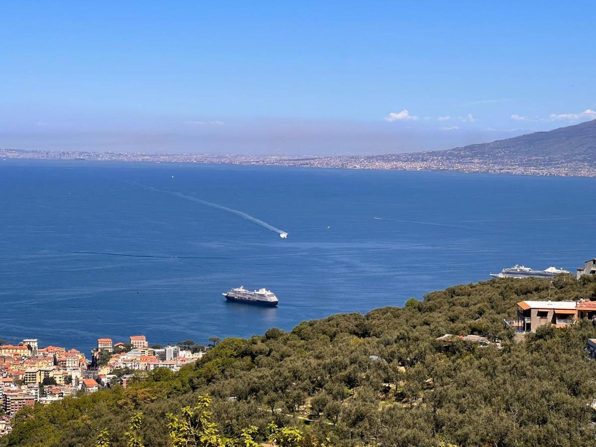 Agriturismo Le Grottelle Villa SantʼAgata sui Due Golfi Exteriör bild