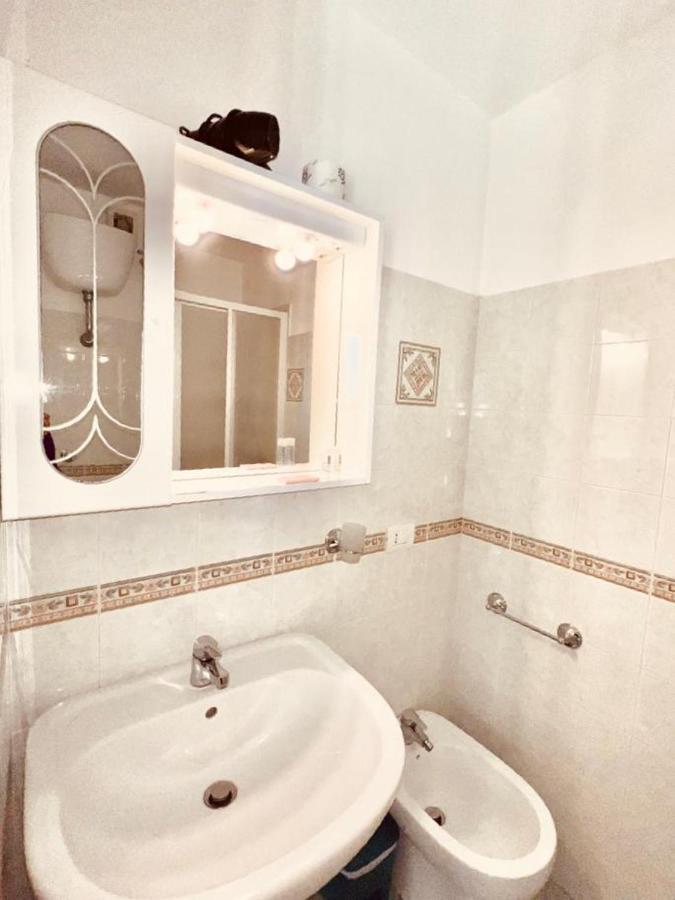 Agriturismo Le Grottelle Villa SantʼAgata sui Due Golfi Exteriör bild