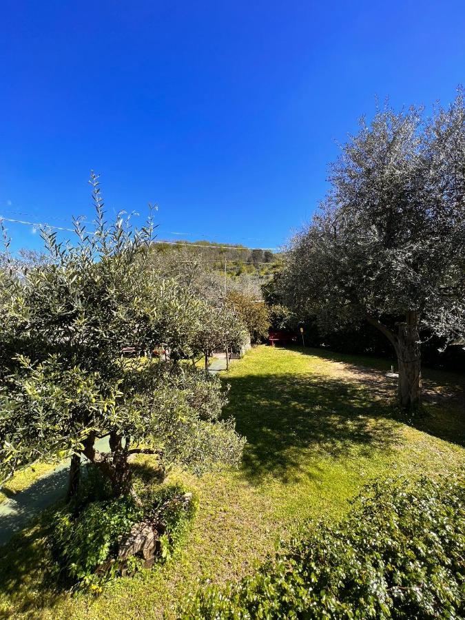 Agriturismo Le Grottelle Villa SantʼAgata sui Due Golfi Exteriör bild